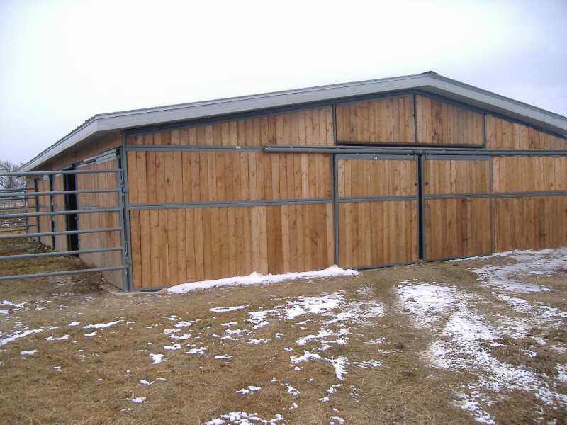 CHAMPION Breezeway Barn Systems