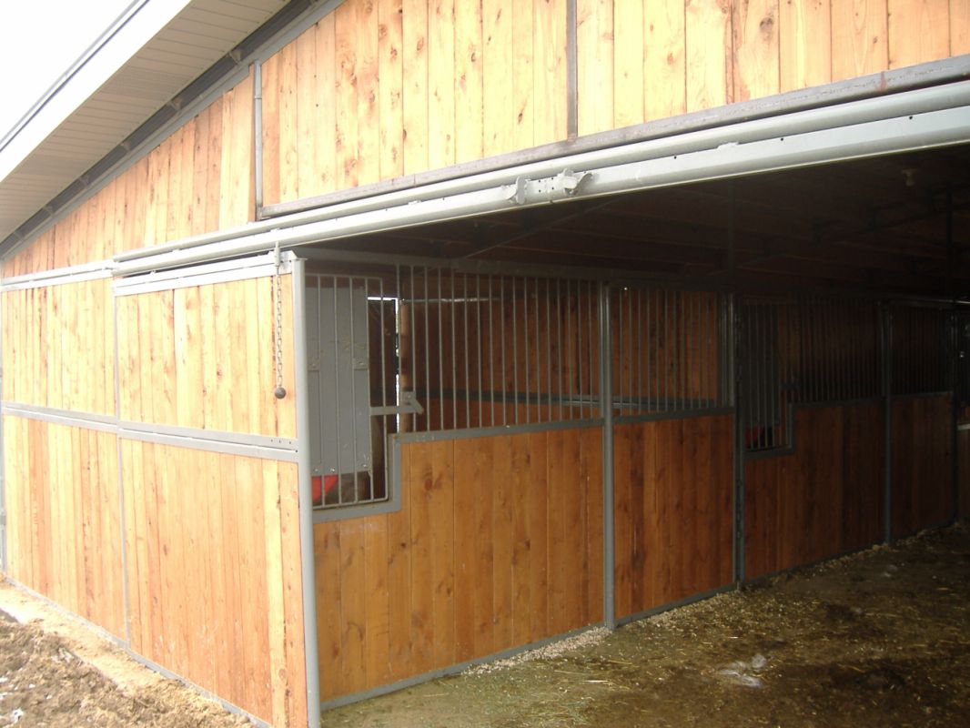 2-Stall 36\' wide COMPLETE Champion Breezeway Steel/Wood Modular Barn - 12x12 Stalls
